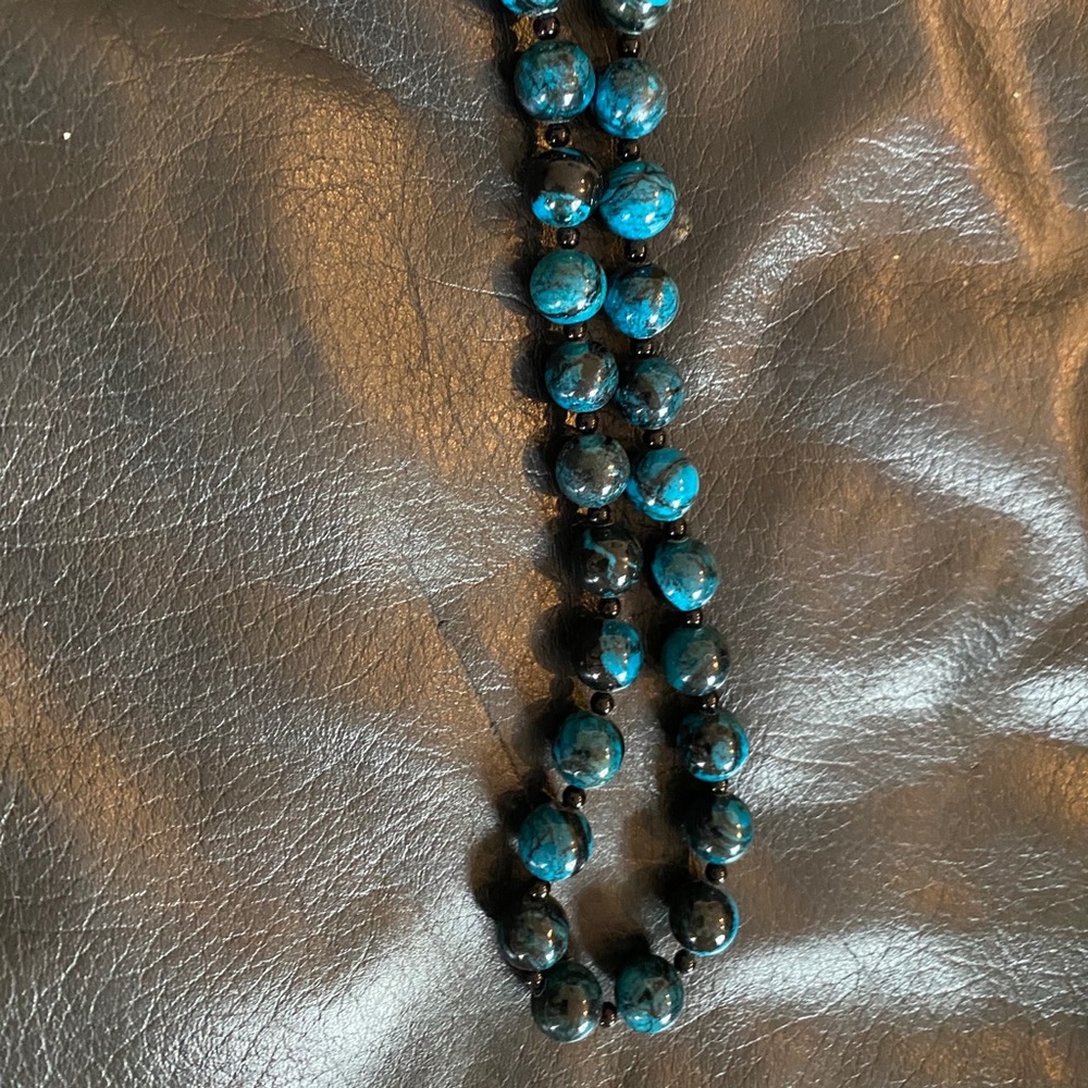 Blue bead necklace